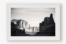 Load image into Gallery viewer, ARCHES IN BLACK & WHITE